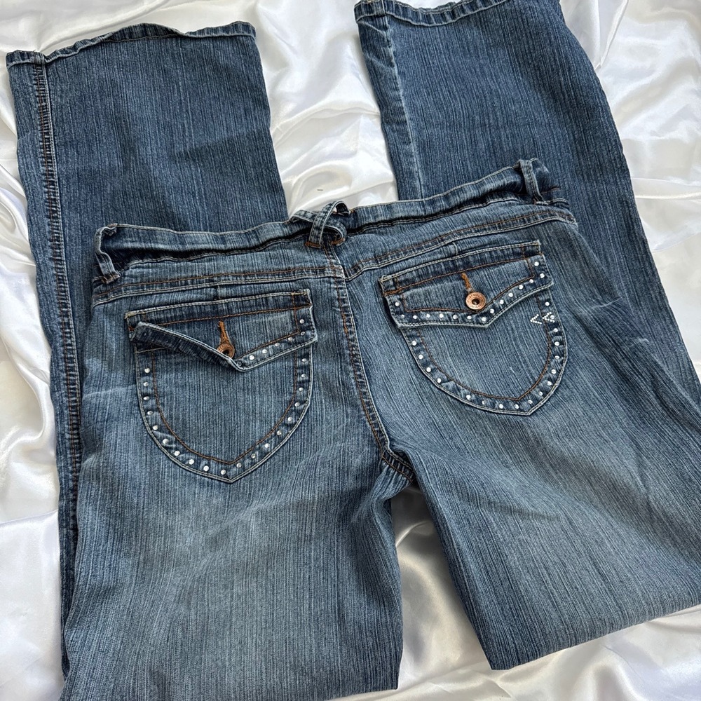 Rewind Womens Low Rise Flare Jeans Rhinestone Pocket Medium Wash Denim Size 11 - Picture 3 of 6